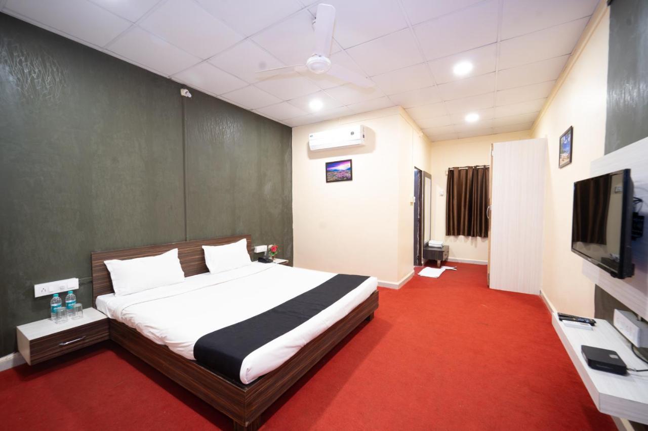 Narmada Hills Resort Godarpura Exterior foto